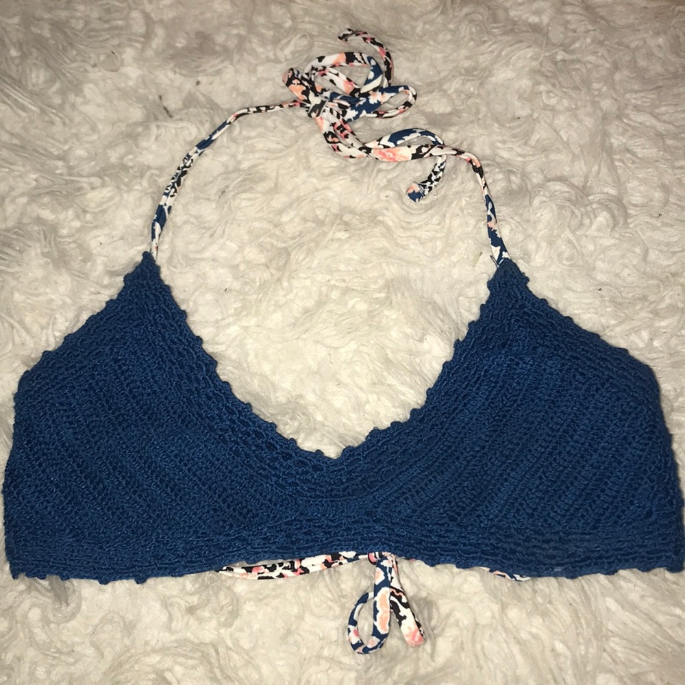 Bathing suit top
